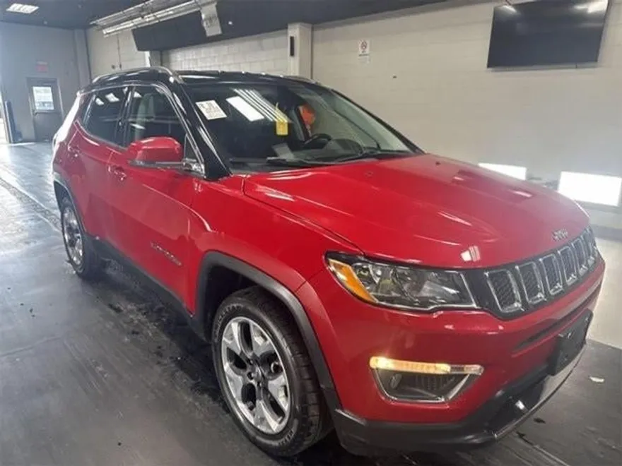 2018 Jeep Compass Limited photo 1
