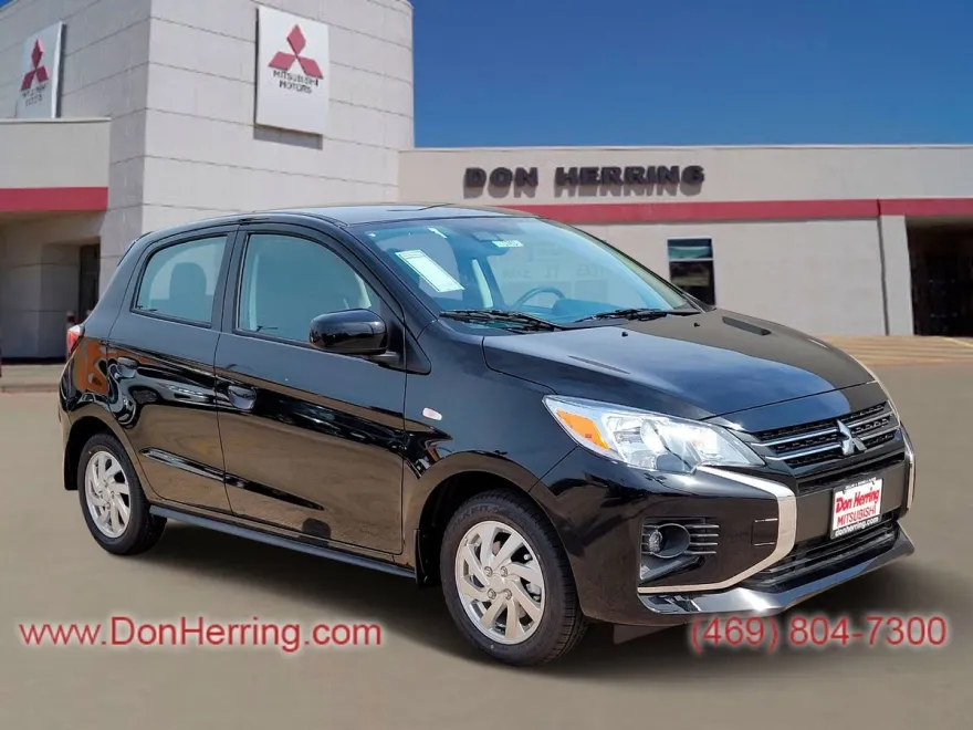 2024 Mitsubishi Mirage LE photo 1