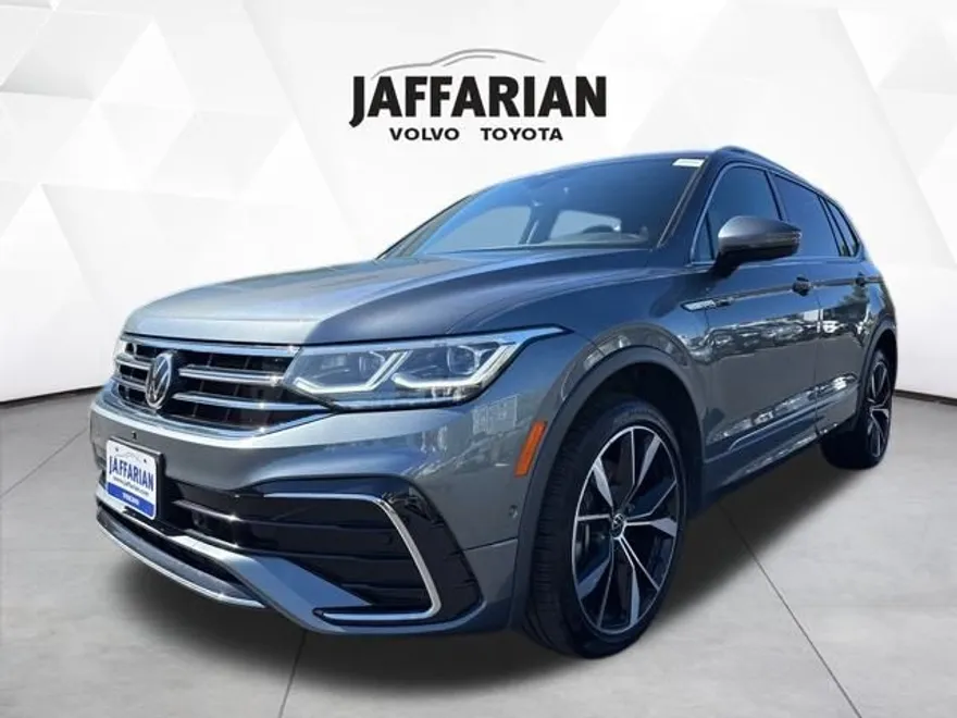 2022 Volkswagen Tiguan SEL Premium R-Line photo 1