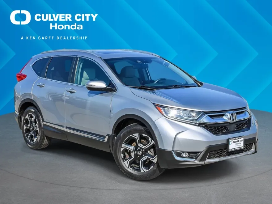 2019 Honda CR-V Touring photo 1