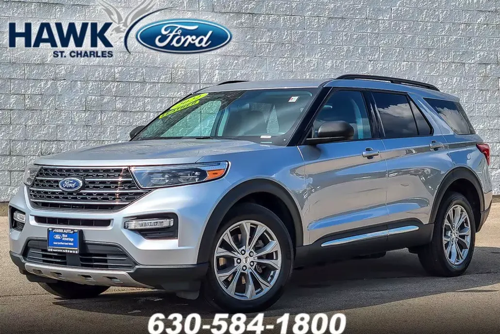 2022 Ford Explorer XLT photo 1