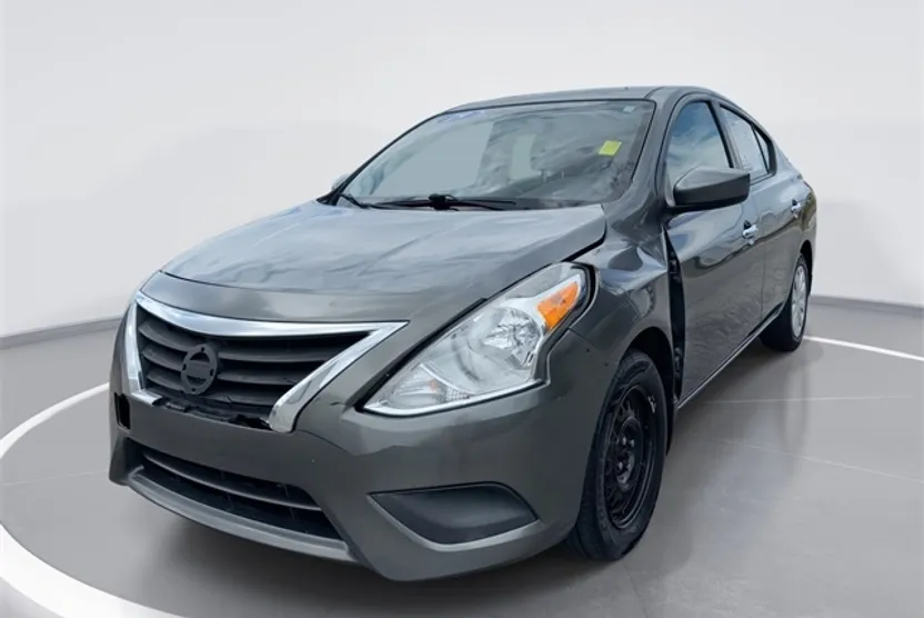 2019 Nissan Versa 1.6 SV photo 1
