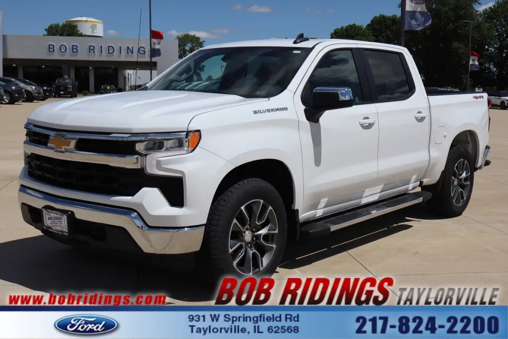 2023 Chevrolet Silverado 1500 LT photo 1