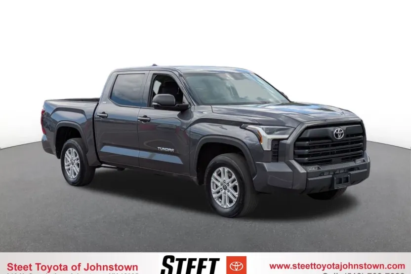 2022 Toyota Tundra SR5 photo 1