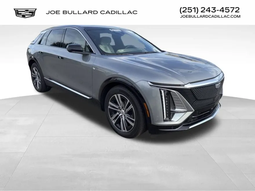 2025 Cadillac Lyriq Luxury photo 1