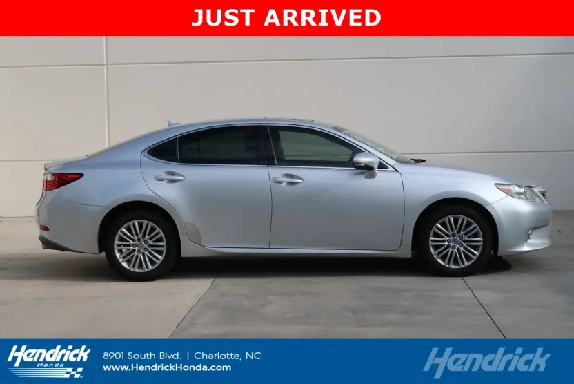 2013 Lexus ES 350 photo 1