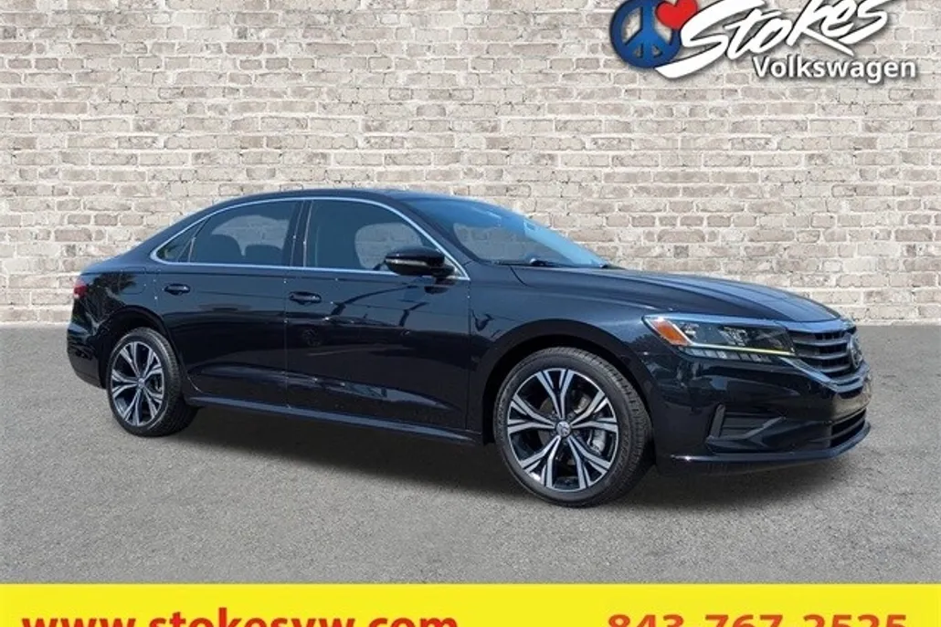 2021 Volkswagen Passat 2.0T SE photo 1