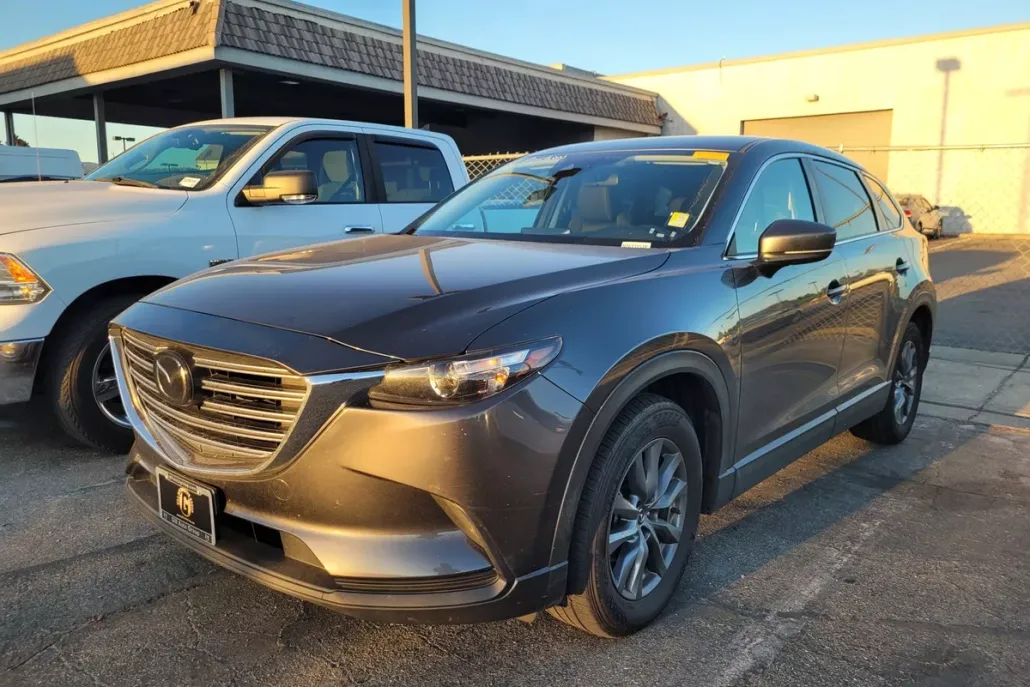 2022 Lexus RX 450h photo 1