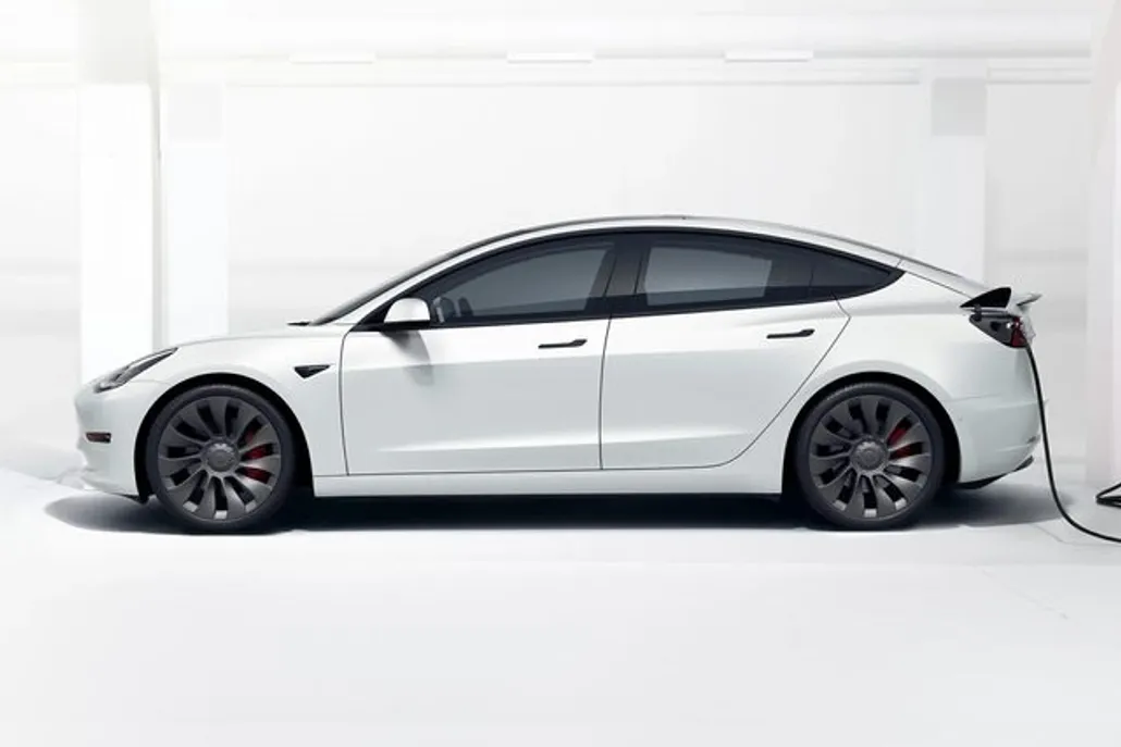 2022 Tesla Model 3 photo 1