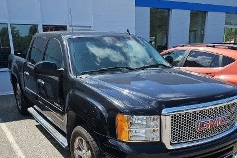 2008 Gmc Sierra 1500 Denali photo 1