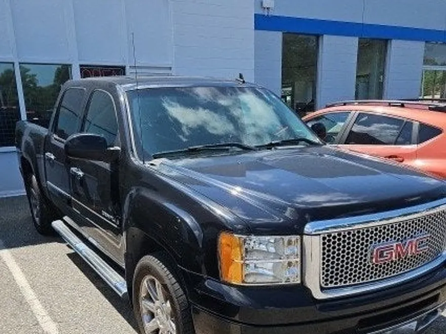 2008 Gmc Sierra 1500 Denali photo 1