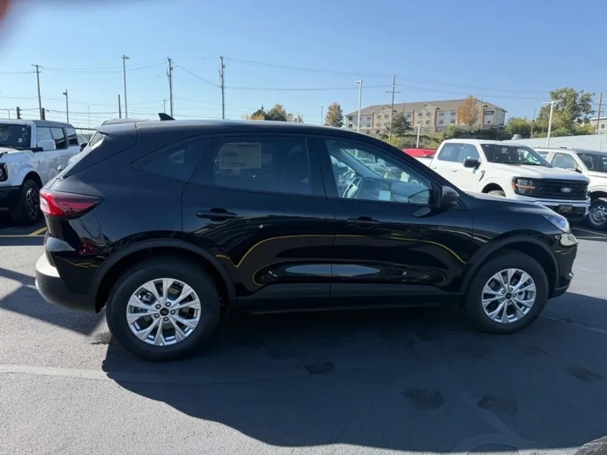 2025 Ford Escape Active photo 1