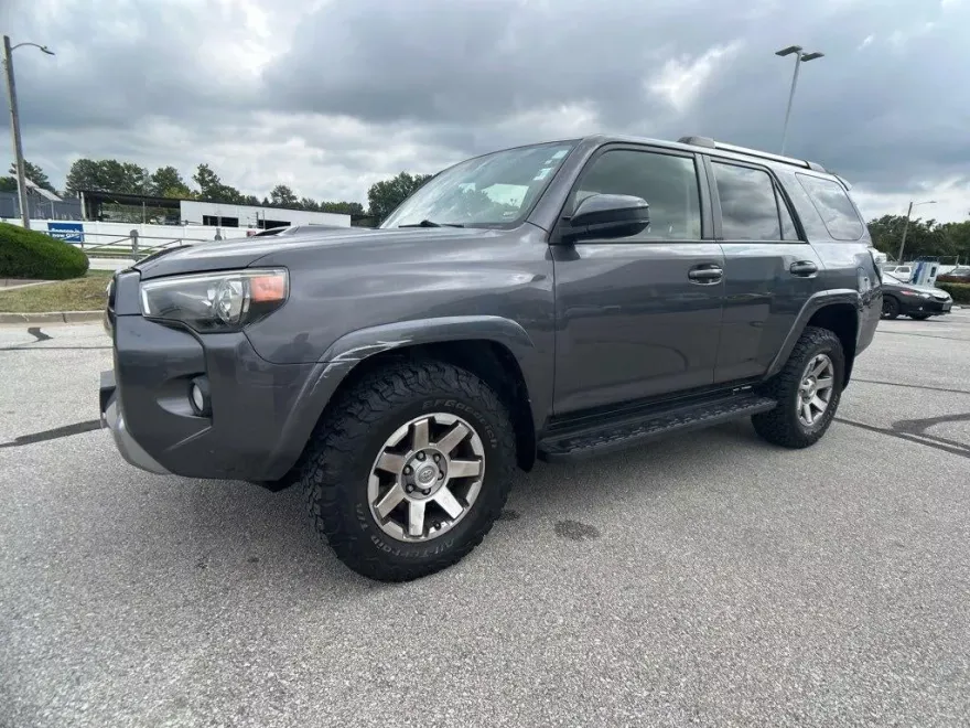 2016 Toyota 4Runner Trail photo 1
