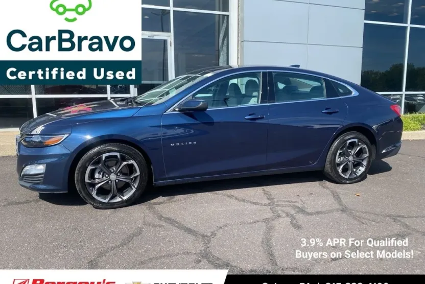 2022 Chevrolet Malibu 1LT photo 1