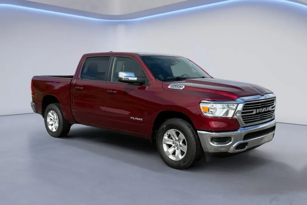 2024 Ram 1500 Laramie photo 1