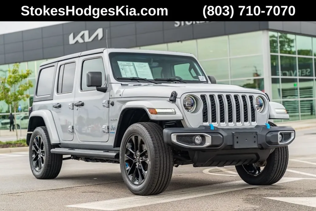 2023 Jeep Wrangler 4xe Sahara photo 1