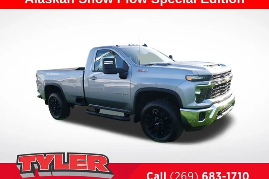 2025 Chevrolet Silverado 2500HD LT photo 1