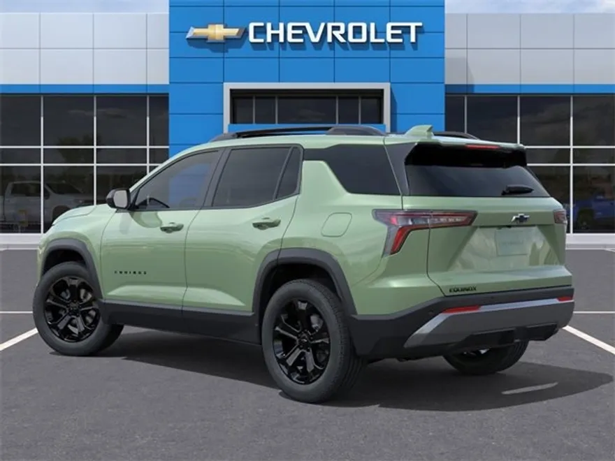 2026 Chevrolet Equinox LT photo 1
