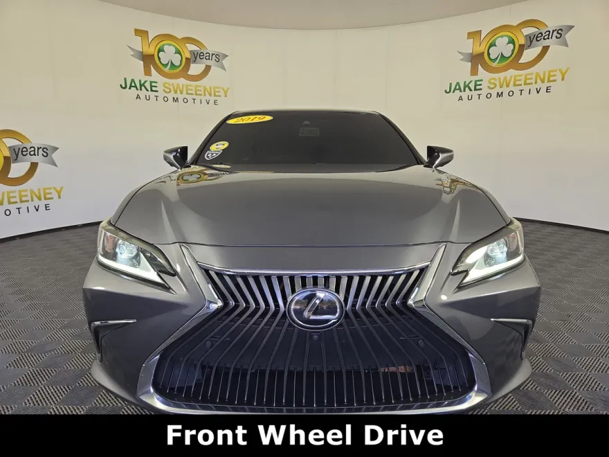 2019 Lexus ES 350 Luxury photo 1