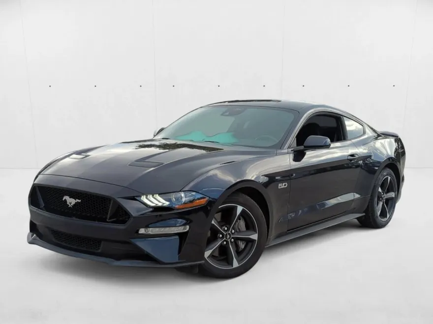 2021 Ford Mustang GT photo 1