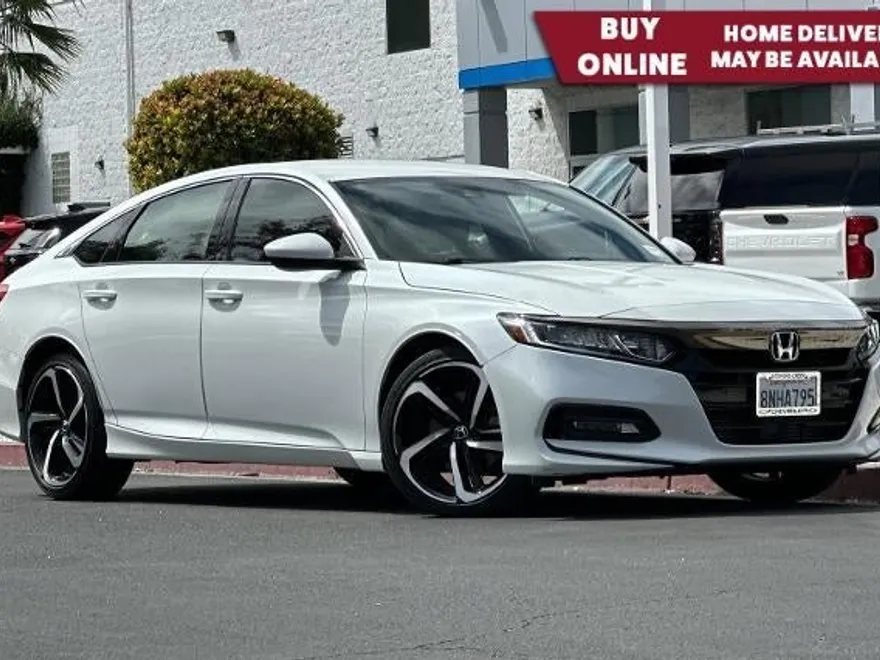 2019 Honda Accord Sport 1.5T photo 1