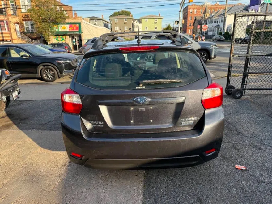 2014 Subaru Impreza 2.0i Sport Premium photo 1