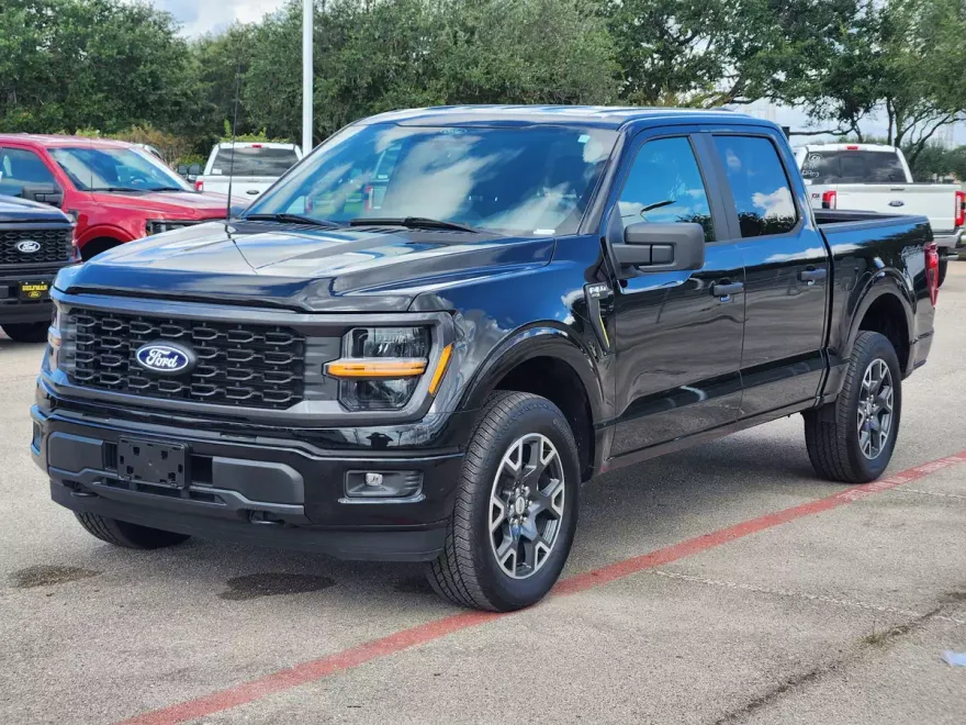 2025 Ford F-150 STX photo 1