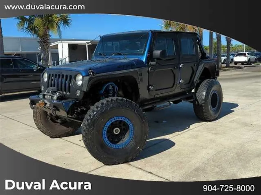 2009 Jeep Wrangler Unlimited X photo 1