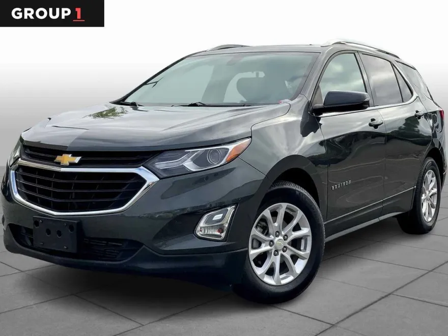 2018 Chevrolet Equinox LT photo 1