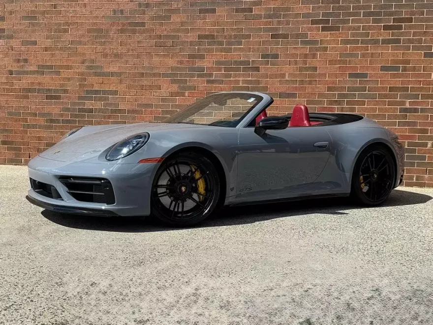 2023 Porsche 911 photo 1