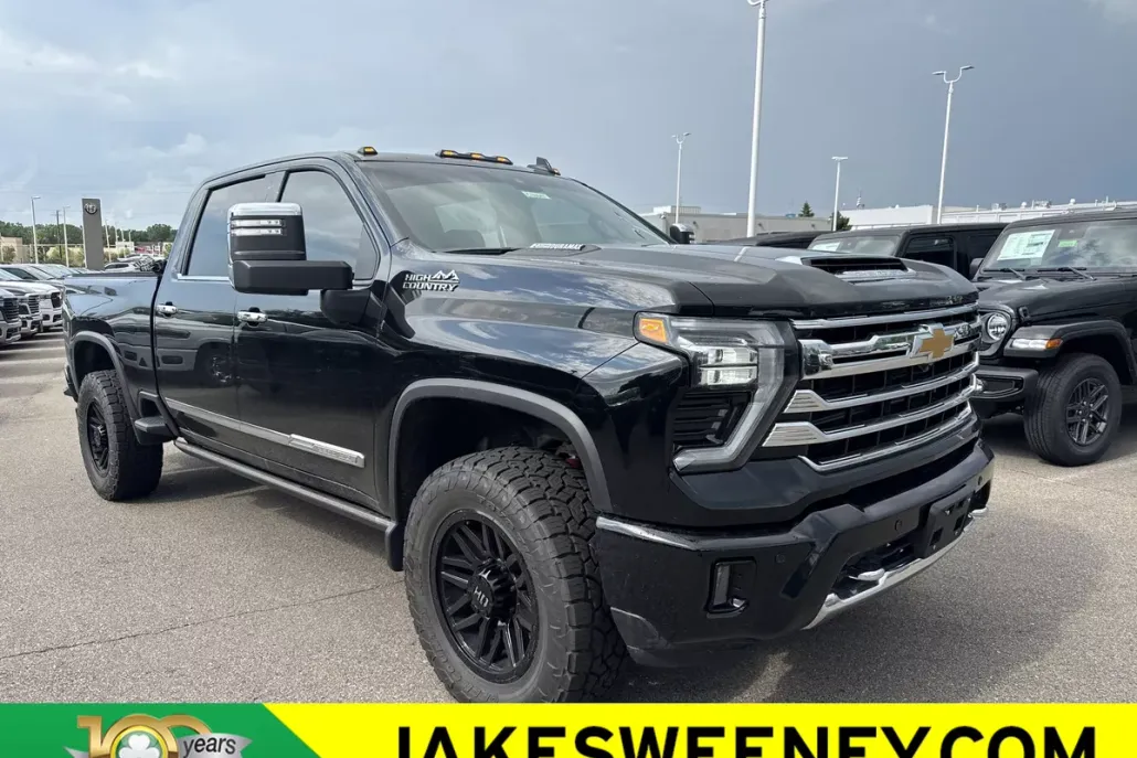 2024 Chevrolet Silverado 2500HD High Country photo 1