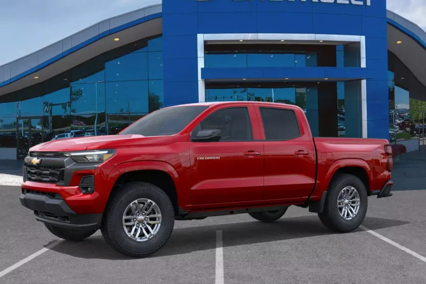 2026 Chevrolet Colorado LT photo 1
