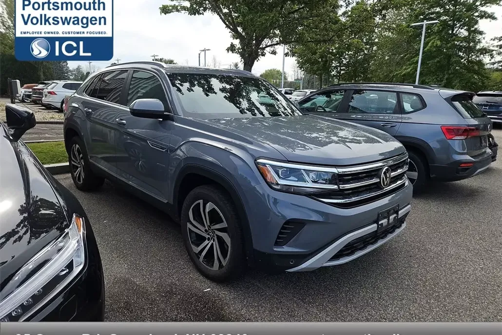 2022 Volkswagen Atlas Cross Sport SEL photo 1