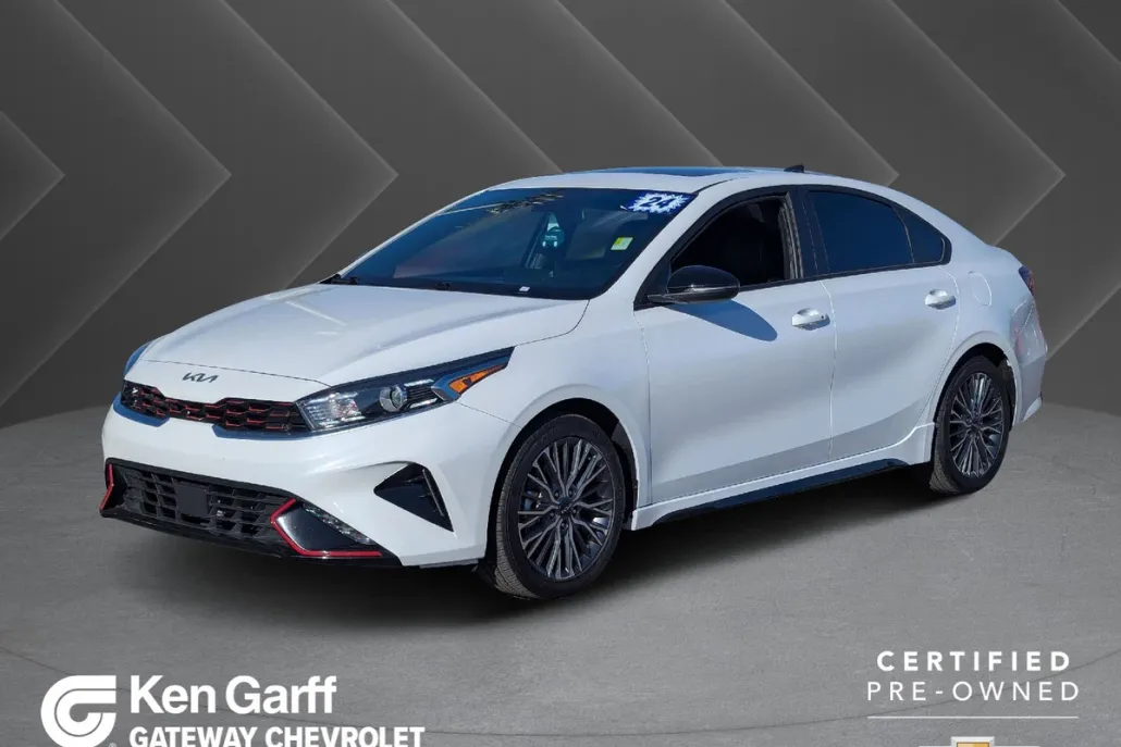 2024 Kia Forte GT-Line photo 1