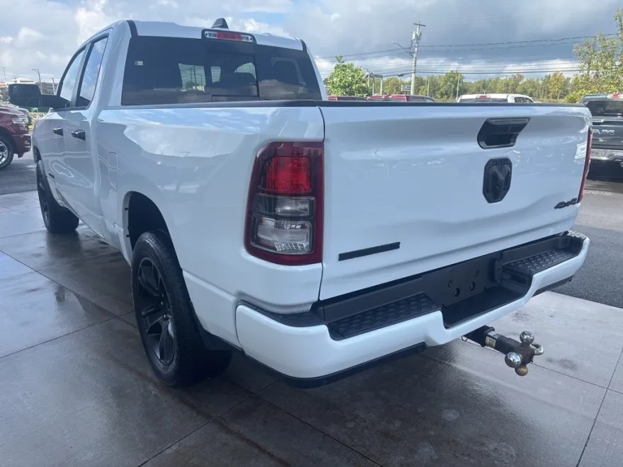 2024 Ram 1500 Big Horn photo 1