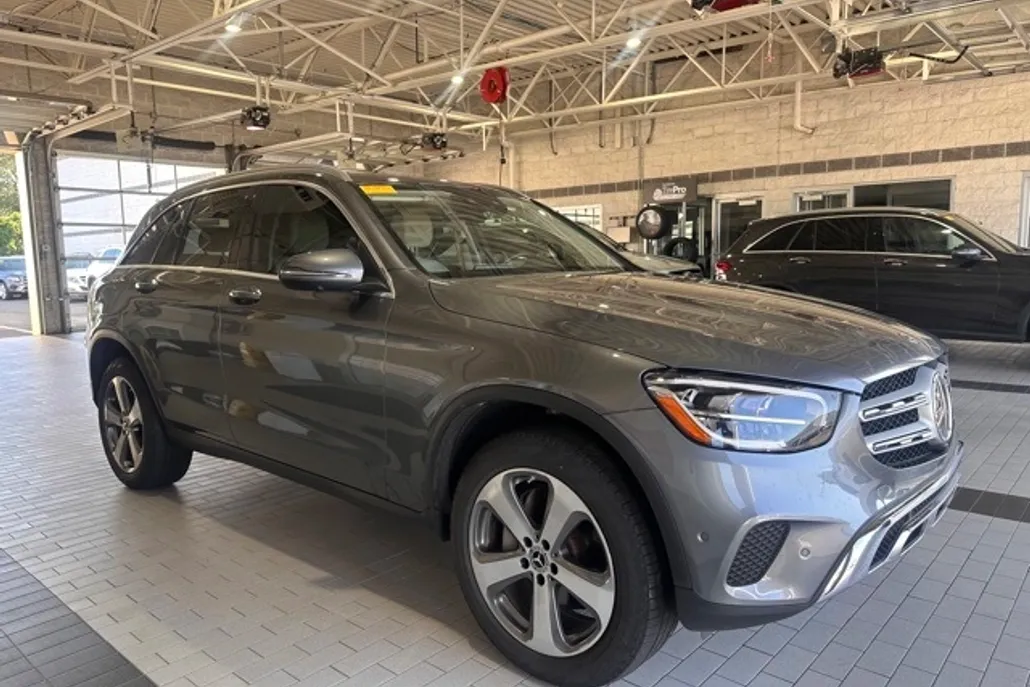 2022 Mercedes Benz GLC 300 4MATIC photo 1