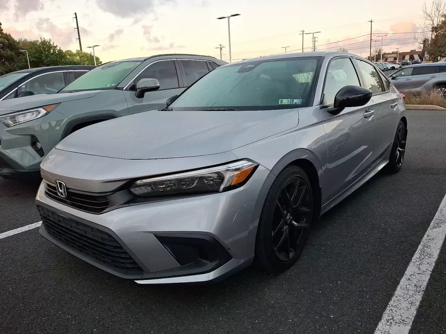 2022 Honda Civic Sport photo 1