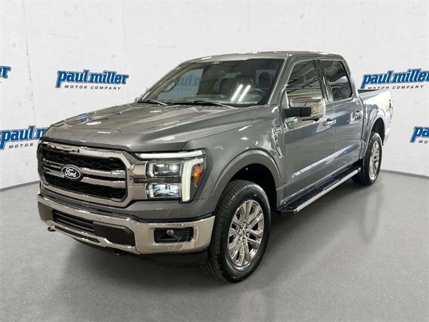 2025 Ford F-150 Lariat photo 1