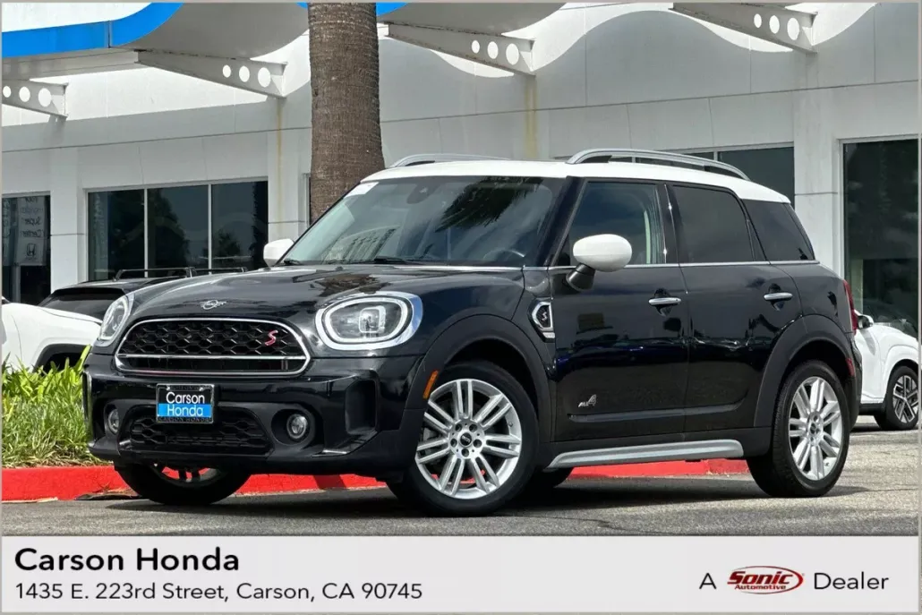 2023 Mini Countryman S ALL4 photo 1