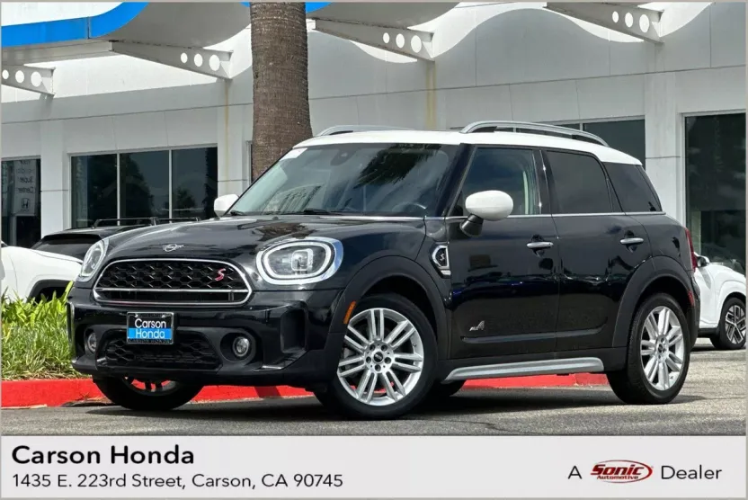 2023 Mini Countryman S ALL4 photo 1