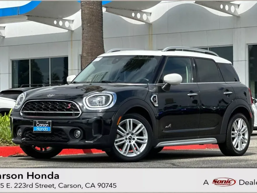 2023 Mini Countryman S ALL4 photo 1