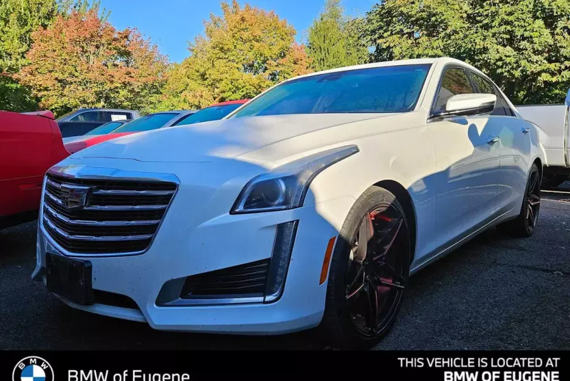 2017 Cadillac CTS Luxury photo 1