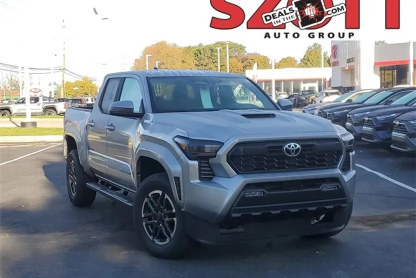 2025 Toyota Tacoma TRD Sport 4x4 Double Cab photo 1