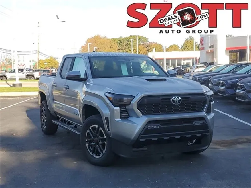 2025 Toyota Tacoma TRD Sport 4x4 Double Cab photo 1