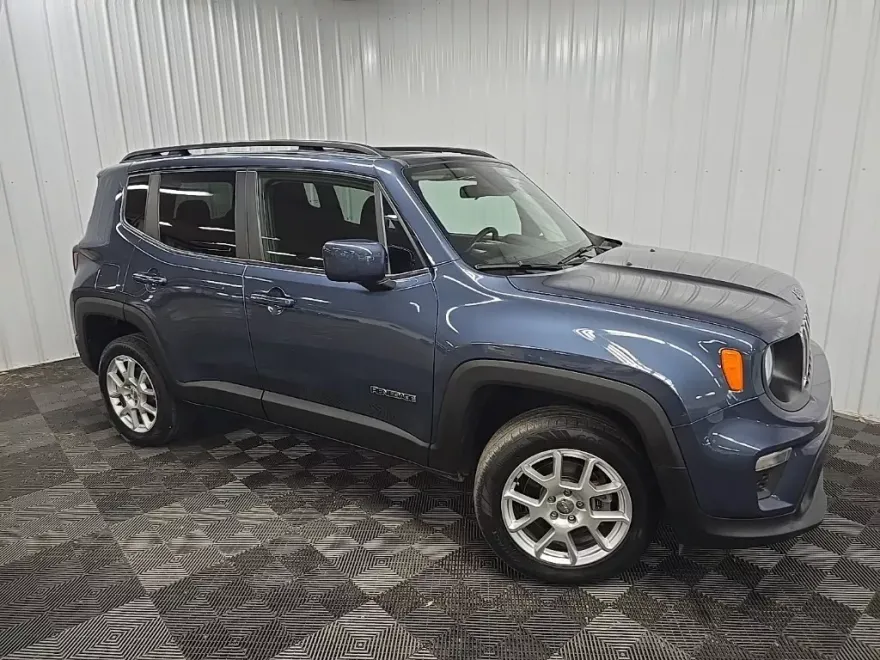 2020 Jeep Renegade Latitude photo 1