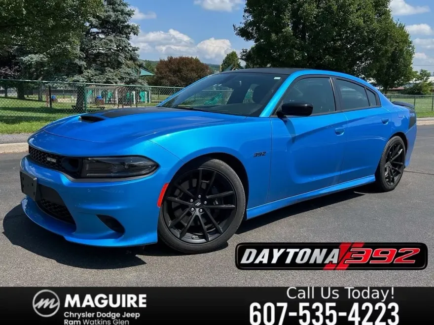 2023 Dodge Charger R/T Scat Pack photo 1