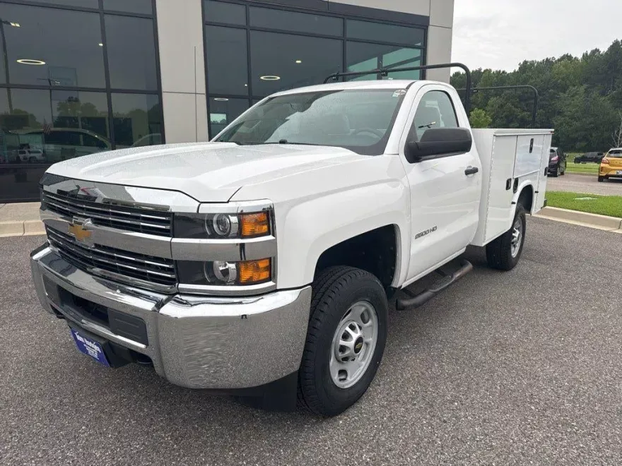 2015 Chevrolet Silverado 2500HD photo 1