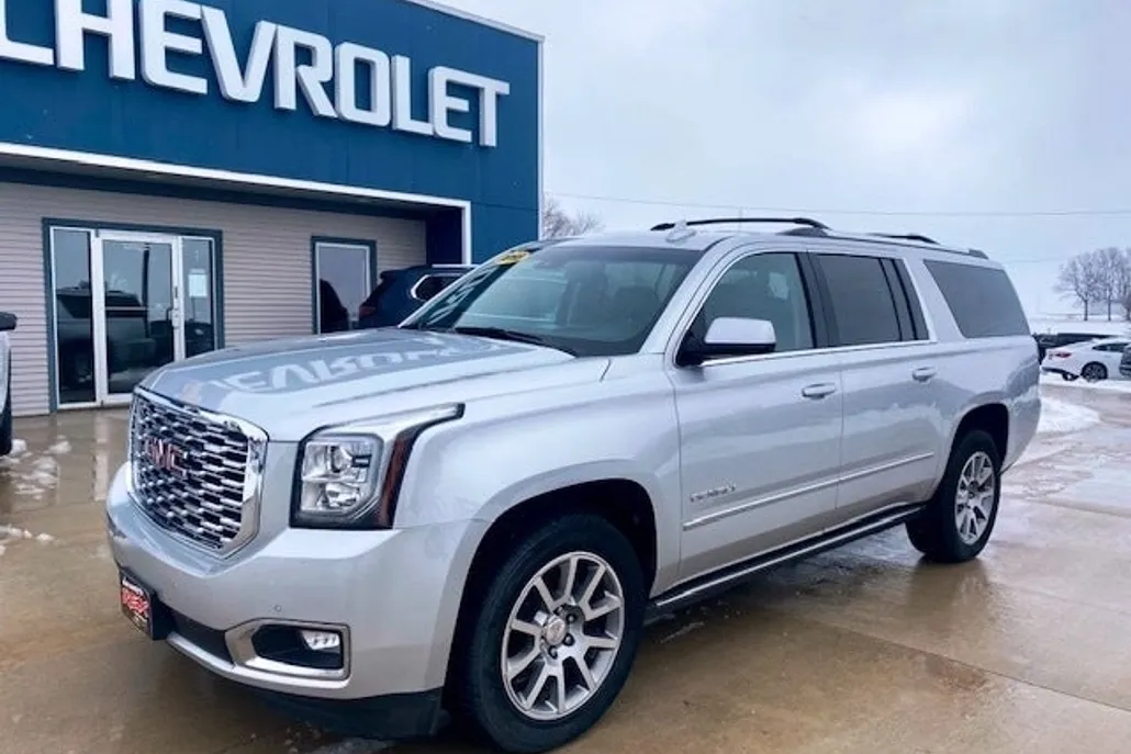 2018 Gmc Yukon XL Denali photo 1