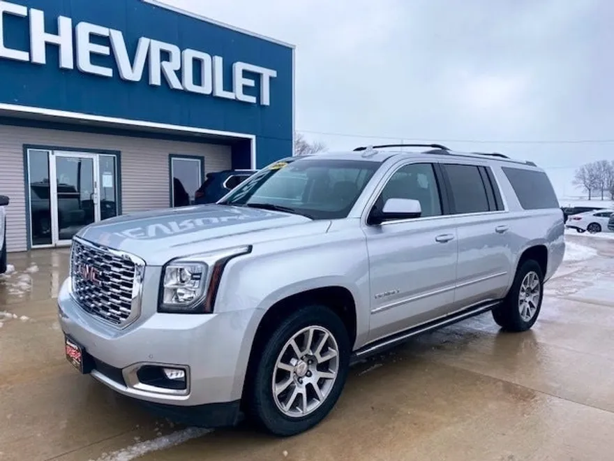 2018 Gmc Yukon XL Denali photo 1