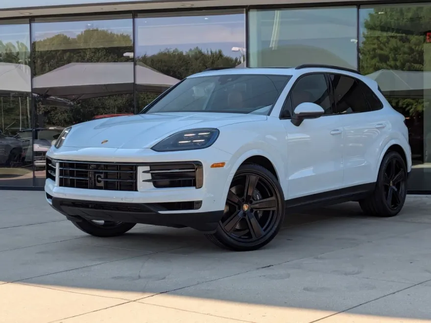 2026 Porsche Cayenne photo 1